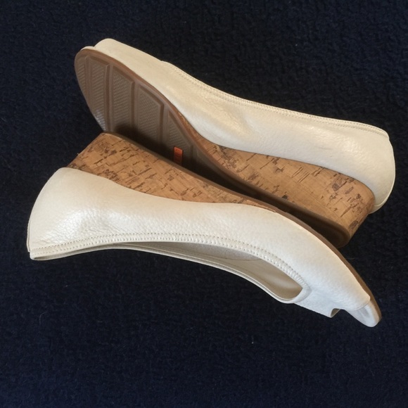 Cole Hahn 👠 👡 🥿 - Picture 2 of 4